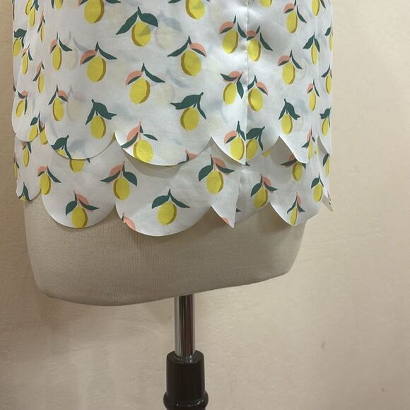 Maison Jules Lemon Print Sleeveless Blouse with Scalloped Hem - S - Picture 6 of 11